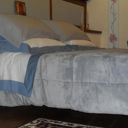 Apartment Domus Ghibellinae - Il Cantico *