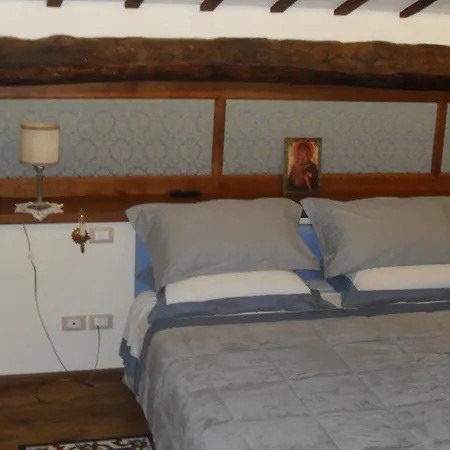 Apartment Domus Ghibellinae - Il Cantico Cortona